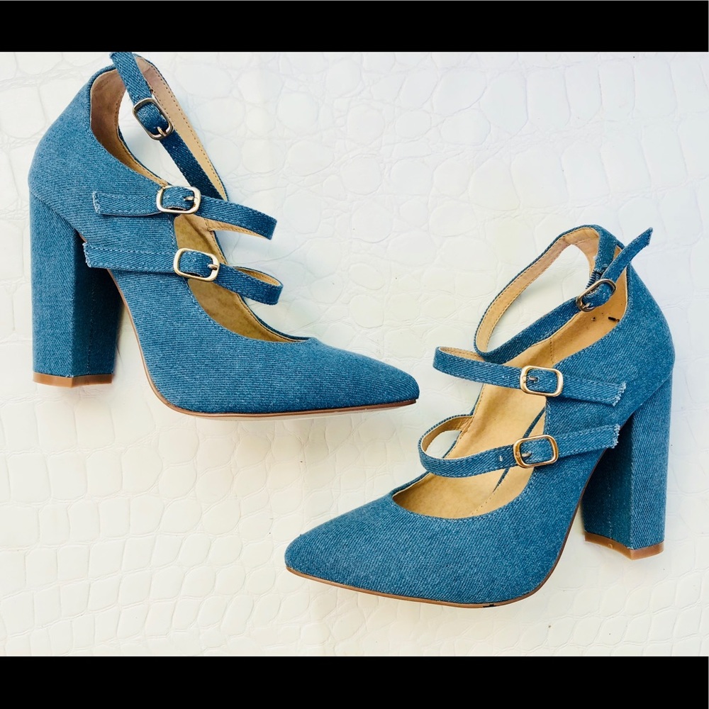 NWOB Alba Blue Denim Strappy Chunky Heels